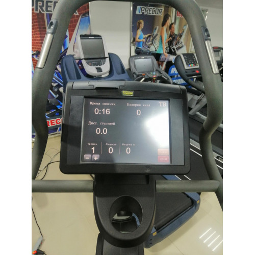 Степпер  Technogym Excite Step 700 (Б/У) - фото №4